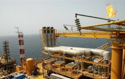 China offers Iran $3bn oilfield deal despite US sanctions