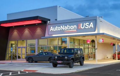 AutoNation’s CEO: Auto sales are headed for further declines