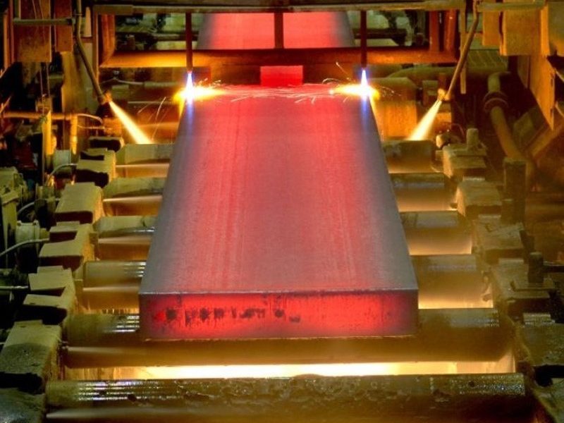 ArcelorMittal zvýšil zisk a ohlásil zpětný výkup