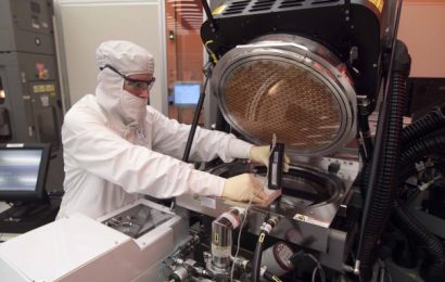 TSMC at full steam ahead to 7nm volume production in March