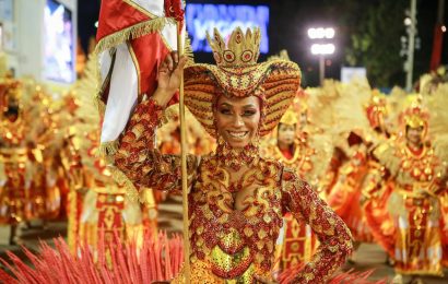 Carneval in Rio de Janeiro: União da Ilha and Portela