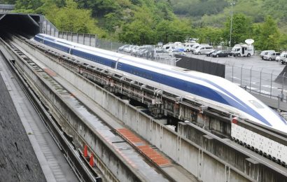 China Unveils 600 km/h Maglev Train