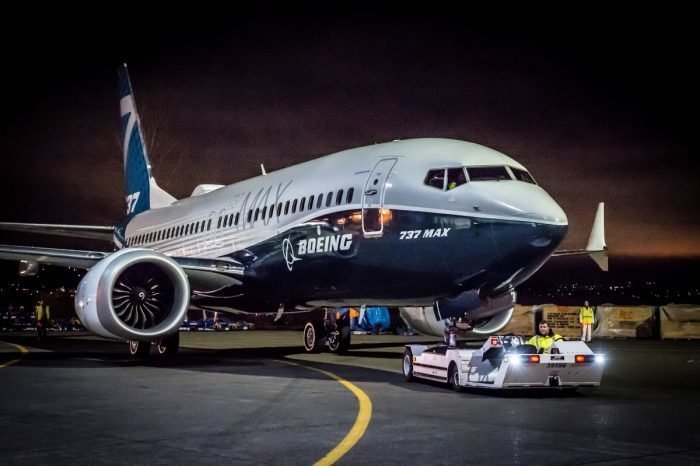 Evropský letecký úřad EASA provede vlastní prověření Boeingu 737 MAX – nevěří Boeingu, ani americkým úřadům