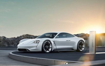 Porsche představil svůj EV Taycan