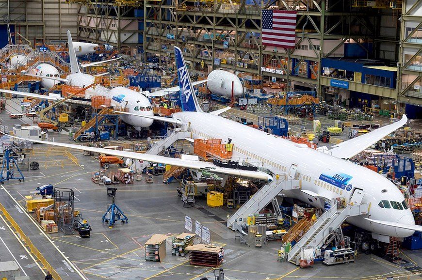 Boeing do Dreamlinerů montoval díly, které selhaly při kontrole kvality