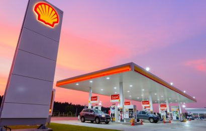 Royal Dutch Shell ve 4Q očekává odpisy až ve výši 2,3 miliardy USD a „podstatně nižší“ marže