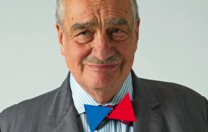 Karel Schwarzenberg: Trumpovy skutky jsou zločinné a překračují mezinárodní právo.