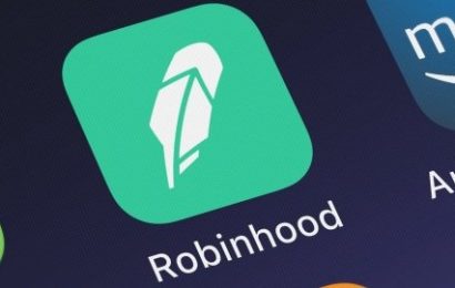 Stock Broker Robinhood Financial fined $65 million by SEC for misleading users
