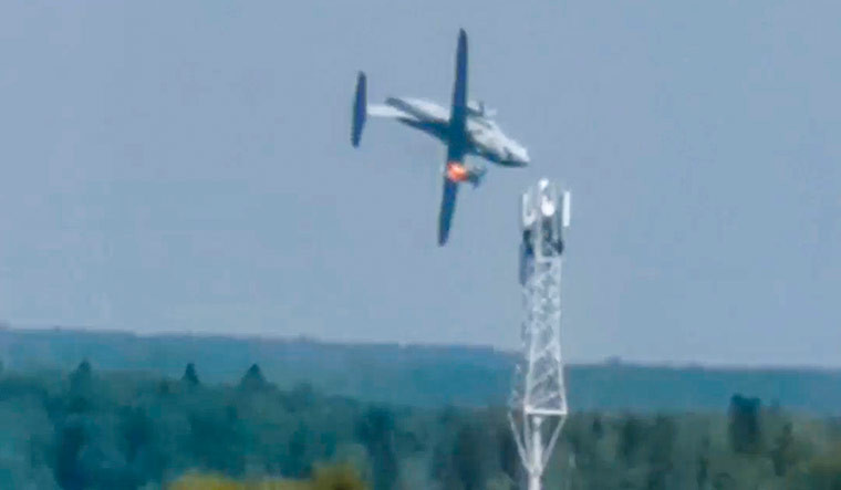 Il-112V prototype military transport aircraft crashes