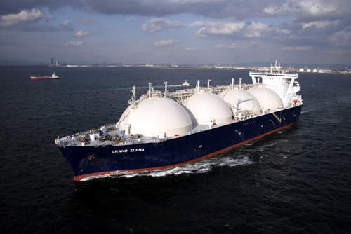 Katar požaduje 20leté smlouvy se zeměmi EU na dodávky LNG