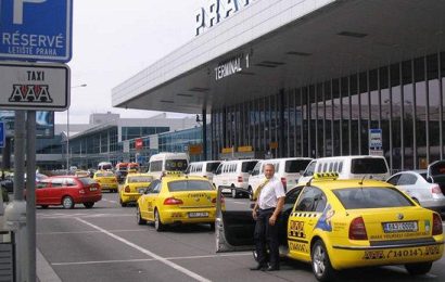 Podmínka pro taxi u letiště: Cena musí být známa předem