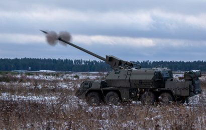 Germany, Denmark and Norway will purchase 16 Slovak-made Zuzana 2 howitzers for Ukraine