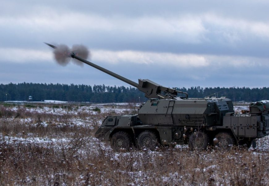 Germany, Denmark and Norway will purchase 16 Slovak-made Zuzana 2 howitzers for Ukraine
