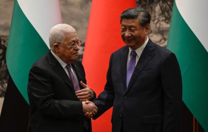 Chinese, Palestinian presidents pledge to establish strategic partnership