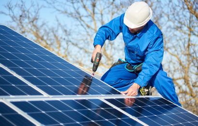 Porovnání podmínek fotovoltaických firem