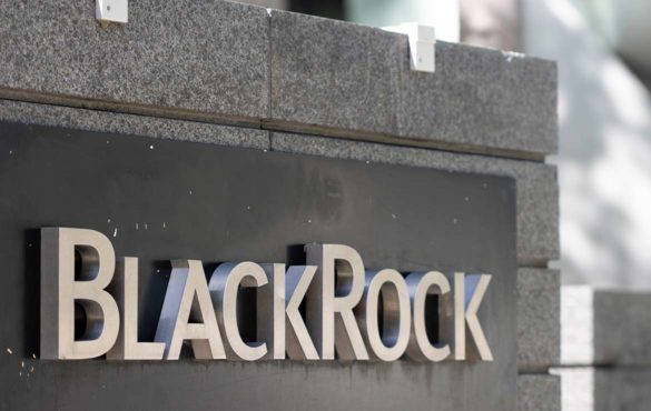Ex- Barclays CEO Praises BlackRock BTC ETF Filing