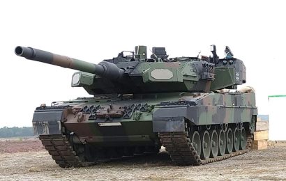 Černochová chce minimálně 77 tanků Leopard 2A8