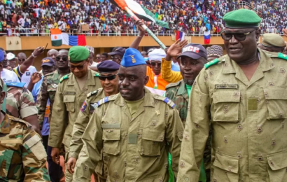 Niger konzultuje strategii pro případ útoku ECOWAS