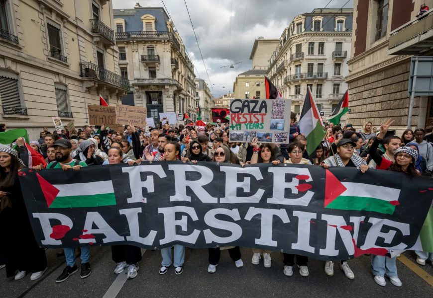 Státní orgány analyzují, zdali hesla o svobodné Palestině jsou antisemitismem