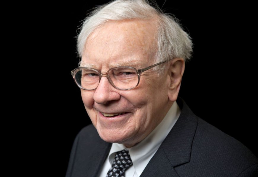 Buffett’s Berkshire Increases Stake in Chevron and Occidental